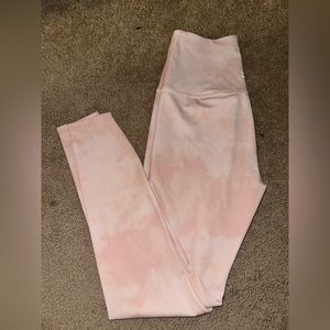 Beyond Yoga Pink and white tie dye leggings